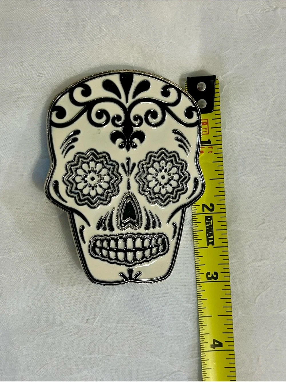 Sugar Skull belt buckle - Black and Cream